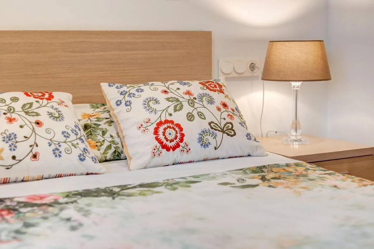 Apartamento Buganvilia Sea Alcudia  Spain