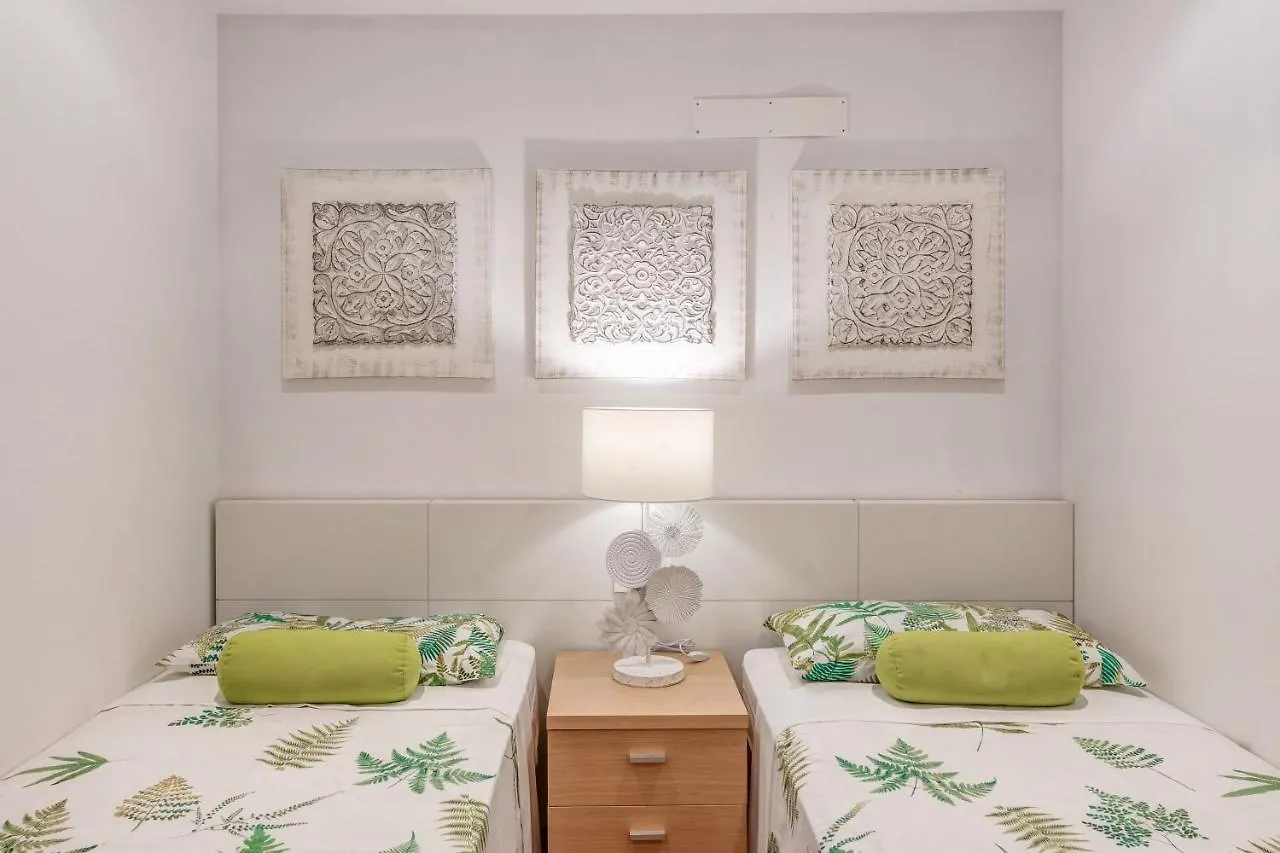 Apartamento Buganvilia Sea Alcudia  0*, Alcudia (Mallorca) Spain